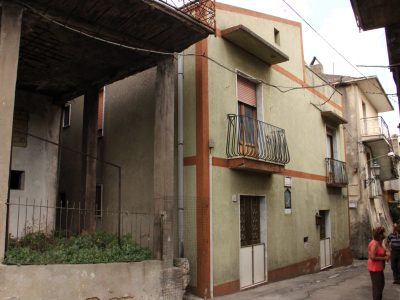 MELIZZANO (BN) - 344 PALAZZOTTO INDIPENDENTE NEL CENTRO STORICO