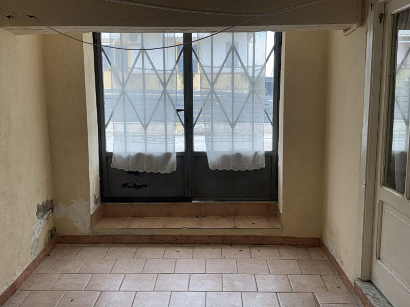 DUGENTA (BN) - 759 CASA INDIPENDENTE CON GIARDINO