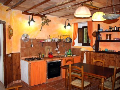 PONTELANDOLFO (BN) - 380 PORZIONE DI CASALE IN PIETRA VIVA