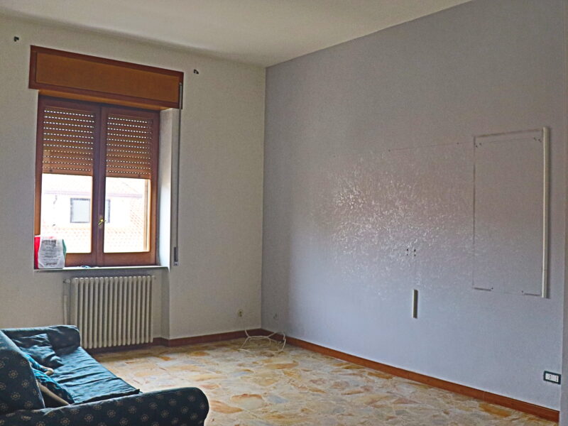 DUGENTA (BN) - 762 APPARTAMENTO IN ZONA CENTRALE