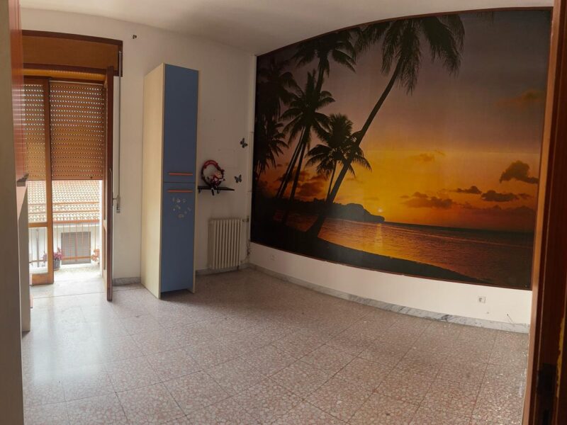 DUGENTA (BN) - 762 APPARTAMENTO IN ZONA CENTRALE