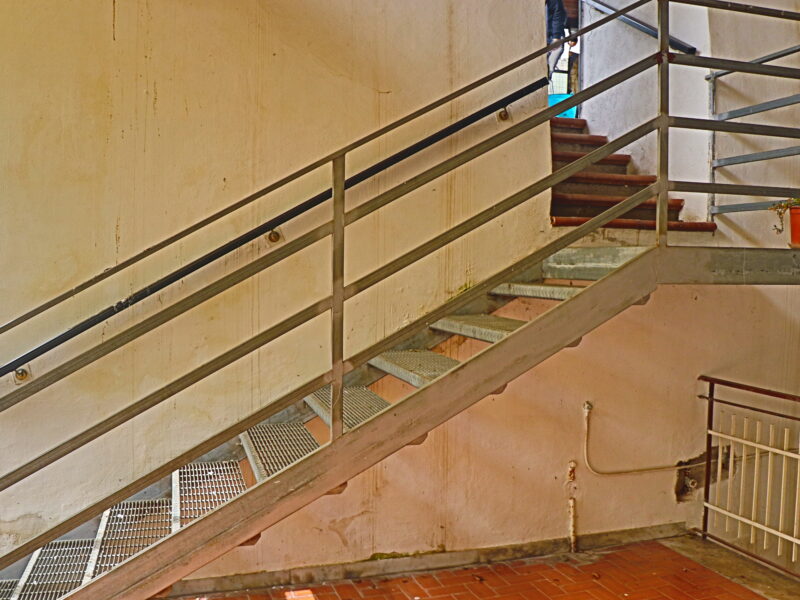 DUGENTA (BN) - 762 APPARTAMENTO IN ZONA CENTRALE