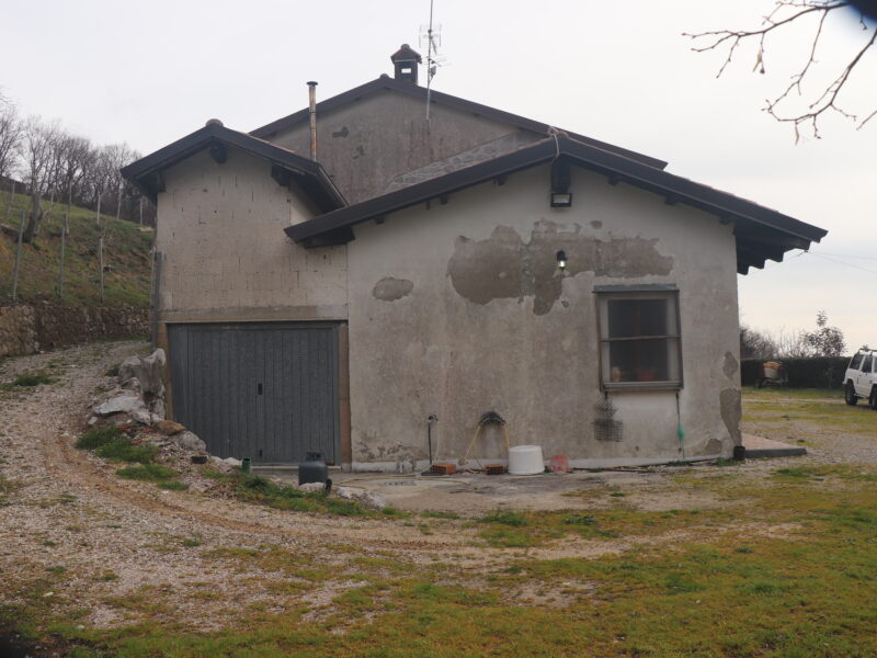 CAUTANO (BN) - 764 CASALE IN PIETRA VIVA CON TERRENO