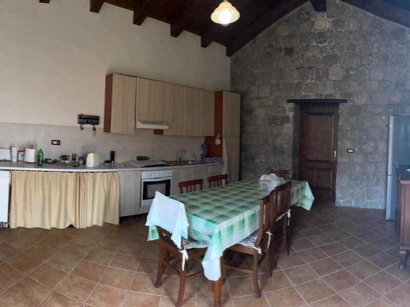 CAUTANO (BN) - 764 CASALE IN PIETRA VIVA CON TERRENO