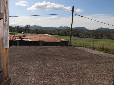 DUGENTA (BN) - 756 PORZIONE DI CASALE IN UN BORGO