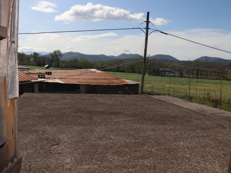 DUGENTA (BN) - 756 PORZIONE DI CASALE IN UN BORGO