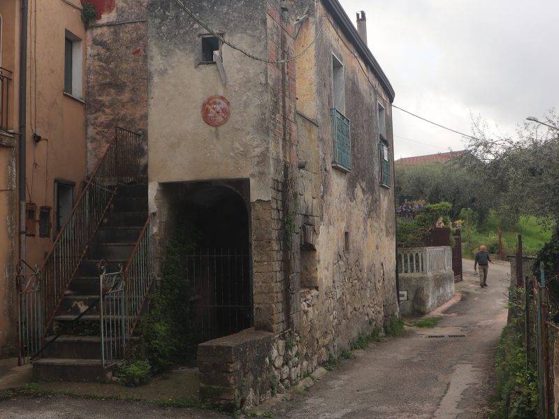 SANT'AGATA DE' GOTI (BN) - 753 CASA COLONICA IN UN BORGO