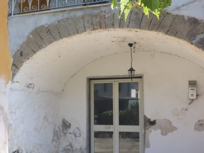 LIMATOLA (742) - PORZIONE DI CASA A DUE PASSI DAL CENTRO