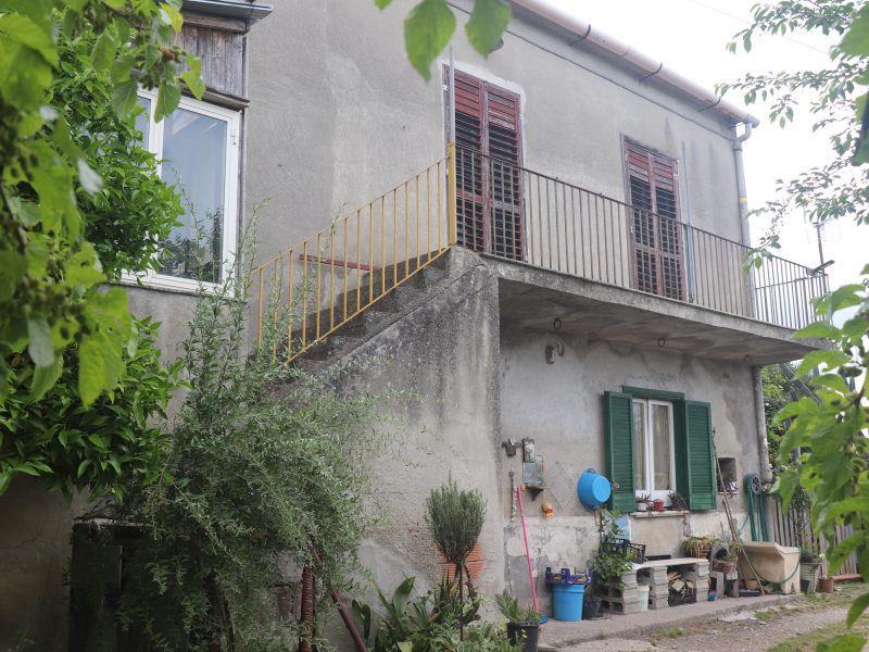 DUGENTA (BN) - 749 PORZIONE DI CASA INDIPENDENTE