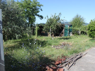 AMOROSI (808) - VILLA INDIPENDENTE CON TERRENO