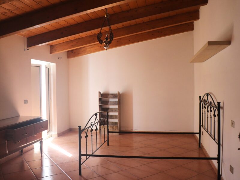 MELIZZANO (BN) - 816 PALAZZOTTO RISTRUTTURATO