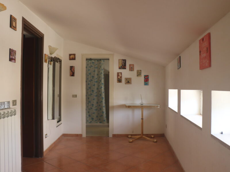 MELIZZANO (BN) - 816 PALAZZOTTO RISTRUTTURATO