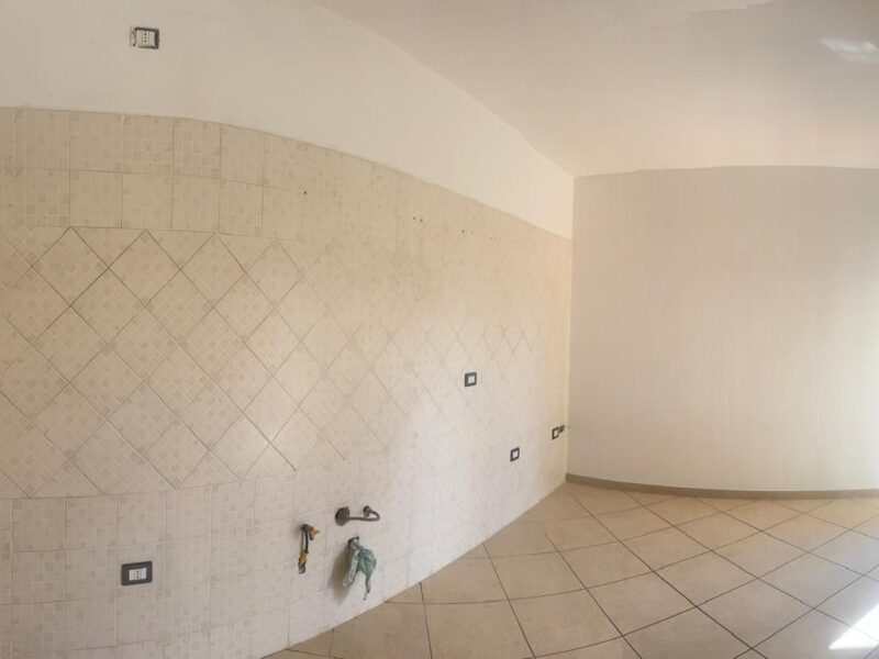 DUGENTA (BN) - 996 APPARTAMENTO CON GARAGE