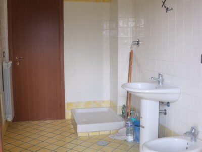 DUGENTA (BN) - 996 APPARTAMENTO CON GARAGE