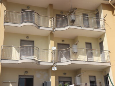 DUGENTA (BN) - 996 APPARTAMENTO CON GARAGE