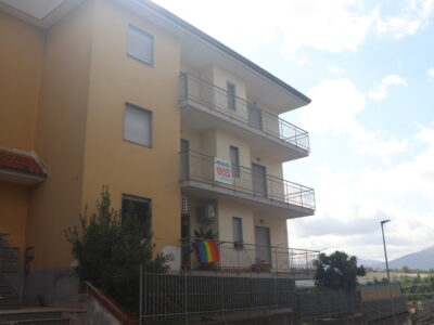 DUGENTA (BN) - 996 APPARTAMENTO CON GARAGE