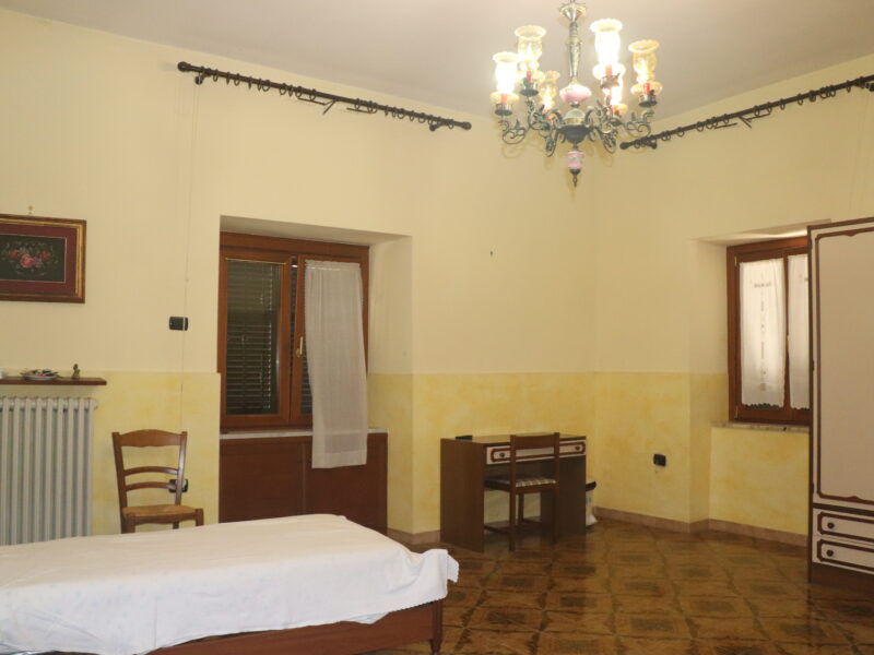 SANT'AGATA DE' GOTI (BN) - 993 ABITAZIONE INDIPENDENTE