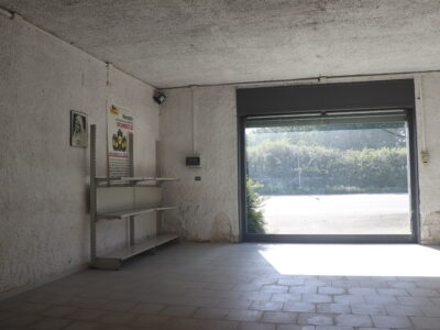 SANT'AGATA DE' GOTI (BN) - 994 LOCALE COMMERCIALE E CAPANNONE