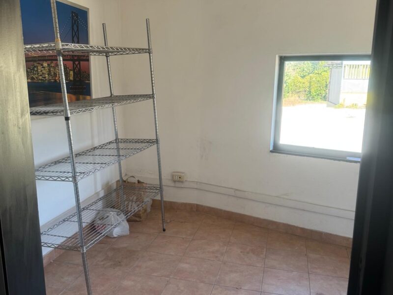 SANT'AGATA DE' GOTI (BN) - 994 LOCALE COMMERCIALE E CAPANNONE