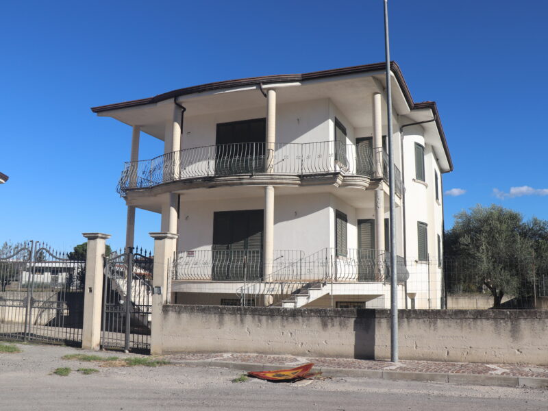 DUGENTA (BN) - 991 VILLA DI NUOVA COSTRUZIONE