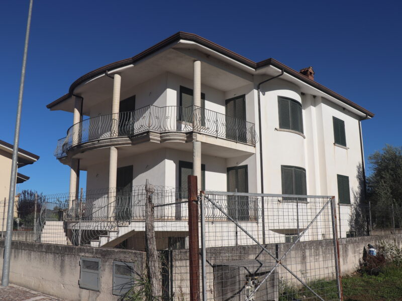 DUGENTA (BN) - 991 VILLA DI NUOVA COSTRUZIONE