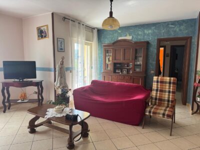 DUGENTA (BN) - 132 APPARTAMENTO CON GIARDINO