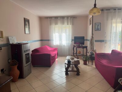 DUGENTA (BN) - 132 APPARTAMENTO CON GIARDINO