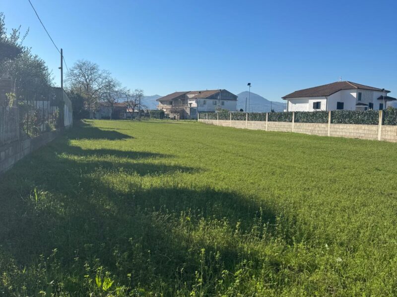 DUGENTA (BN) - 451 LOTTO DI TERRENO EDIFICABILE