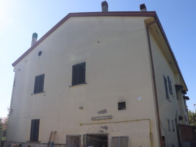 SANT'AGATA DE' GOTI (BN) - 266 CASA INDIPENDENTE CON TERRENO