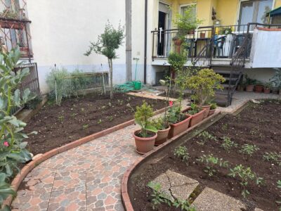 DUGENTA (BN) - 132 APPARTAMENTO CON GIARDINO