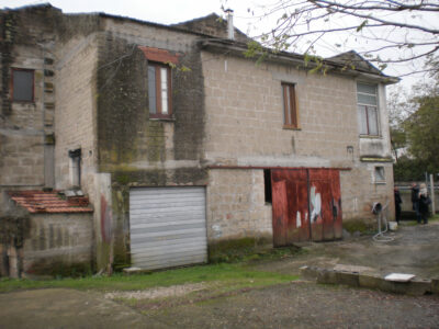 DUGENTA (BN) - 237 CASA COLONICA CON GIARDINO