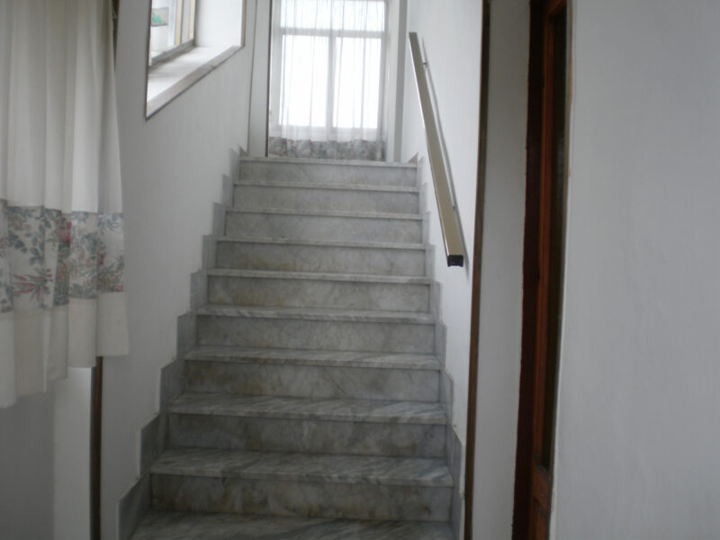 DUGENTA (BN) - 237 CASA COLONICA CON GIARDINO