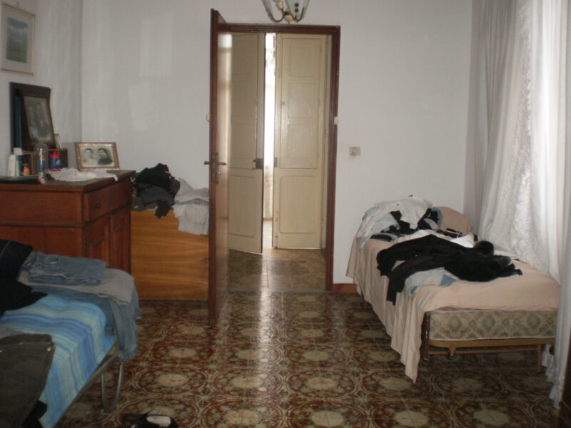 DUGENTA (BN) - 237 CASA COLONICA CON GIARDINO