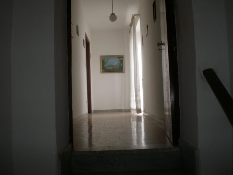 DUGENTA (BN) - 237 CASA COLONICA CON GIARDINO