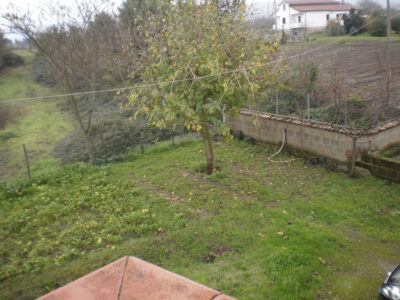 DUGENTA (BN) - 237 CASA COLONICA CON GIARDINO