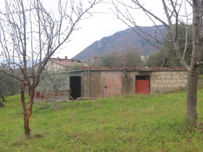 FRASSO TELESINO (BN) - 226 TERRENO CON DEPOSITO