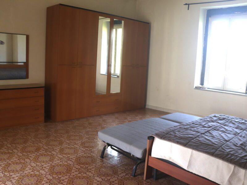 LIMATOLA (BN) - 1 MONOLOCALE SU DUE LIVELLI