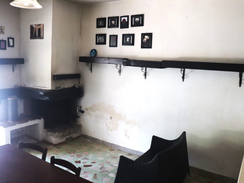 LIMATOLA (BN) - 1 MONOLOCALE SU DUE LIVELLI