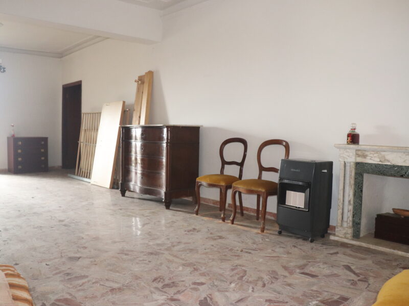 GIOIA SANNITICA (CE) - 131 PALAZZOTTO IN ZONA CENTRALE