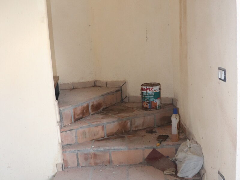 FRASSO TELESINO (BN) - 87 LOCALE COMMERCIALE D/8 CON GIARDINO