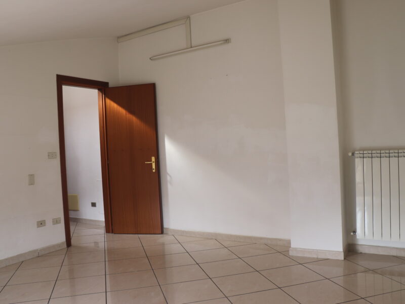 AMOROSI (BN) - 146 PALAZZOTTO IN ZONA CENTRALE