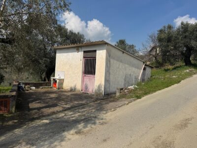 FRASSO TELESINO (BN) - 269 TERRENO CON DEPOSITO