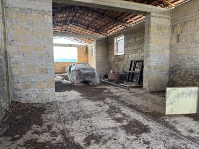 DUGENTA (BN) - 108 CAPANNONE CON TERRENO IN SPLENDIDA POSIZIONE