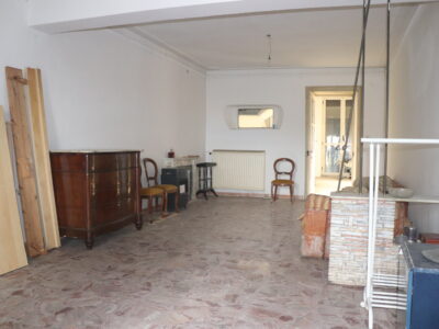 GIOIA SANNITICA (CE) - 131 PALAZZOTTO IN ZONA CENTRALE