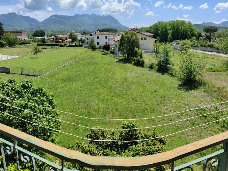 DUGENTA (BN) - 154 STABILE INDIPENDENTE CON TERRENO