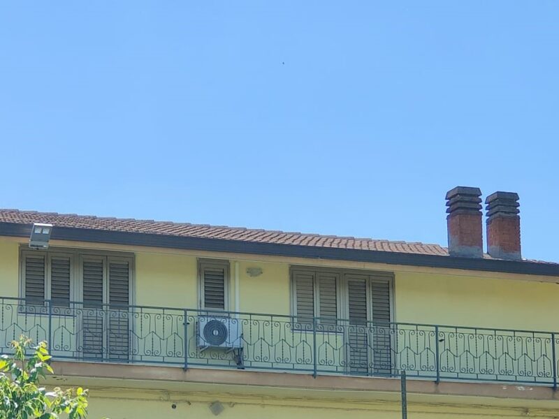 DUGENTA (BN) - 154 STABILE INDIPENDENTE CON TERRENO