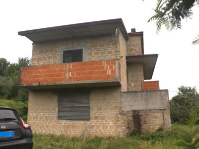 CASTEL CAMPAGNANO (CE) - 116 CASA INDIPENDENTE E DEPENDANCE DA RISTRUTTURARE