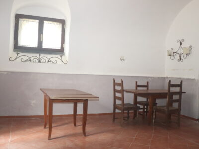 SANT'AGATA DE' GOTI (BN) - 93 AFFITTASI PRESTIGIOSO LOCALE RISTORANTE IN ANTICA VILLA