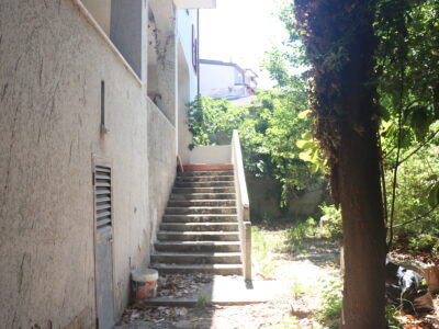 MELIZZANO (BN)- 133 NUDA PROPRIETA' DI UN FABBRICATO CON GIARDINO