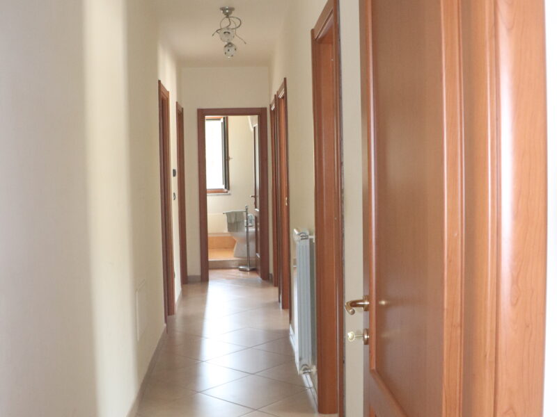 DUGENTA (BN) - 126 APPARTAMENTO CON SPAZIO ESTERNO